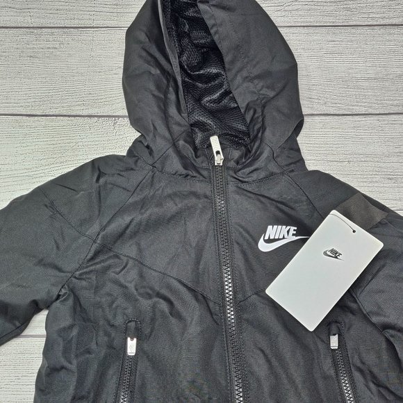 NWT‎ Nike Boys Hooded Black Windbreaker Jacker Size 2T - Picture 1 of 4